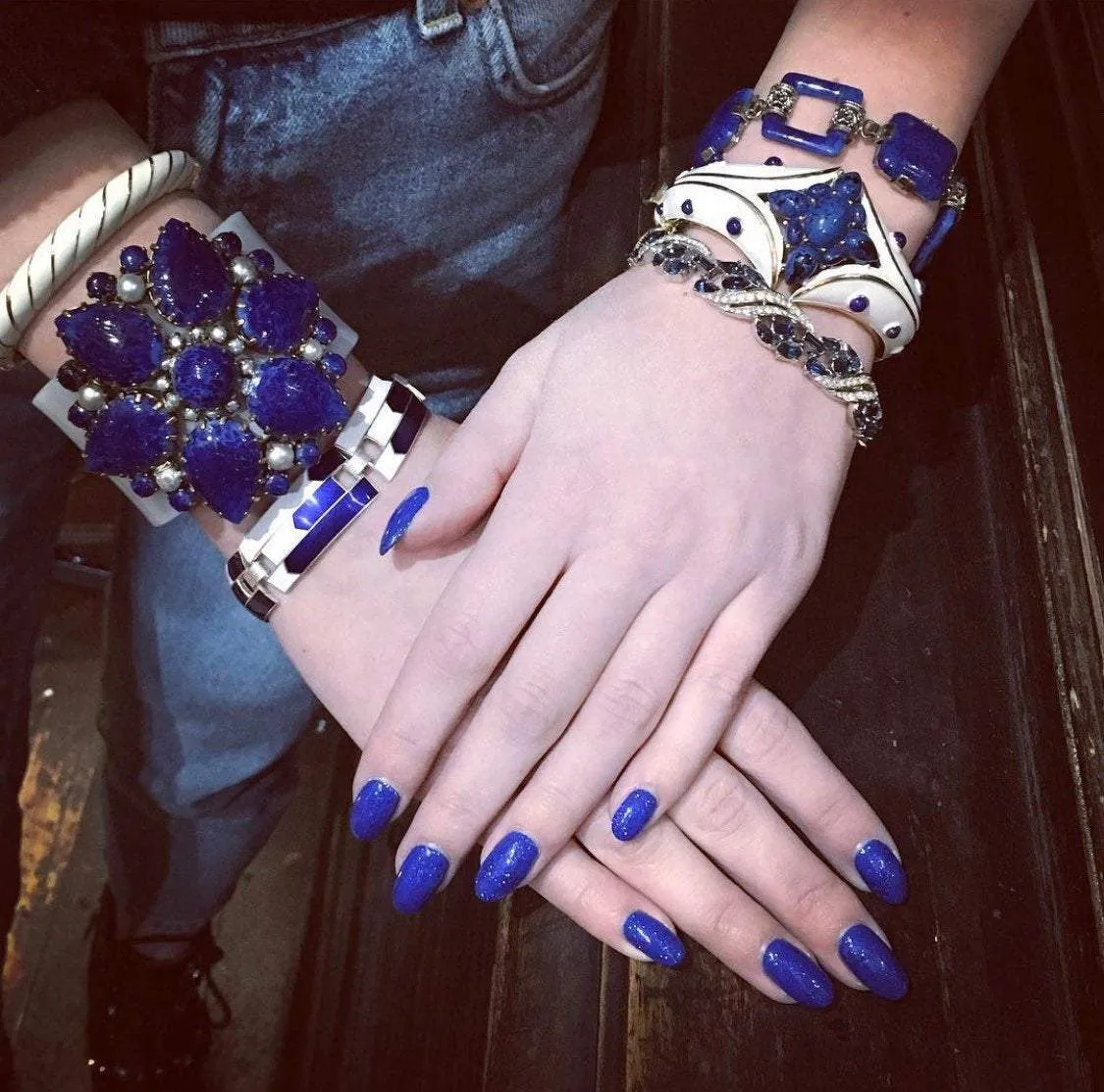 Trifari blue sapphire vintage bracelet silver tone